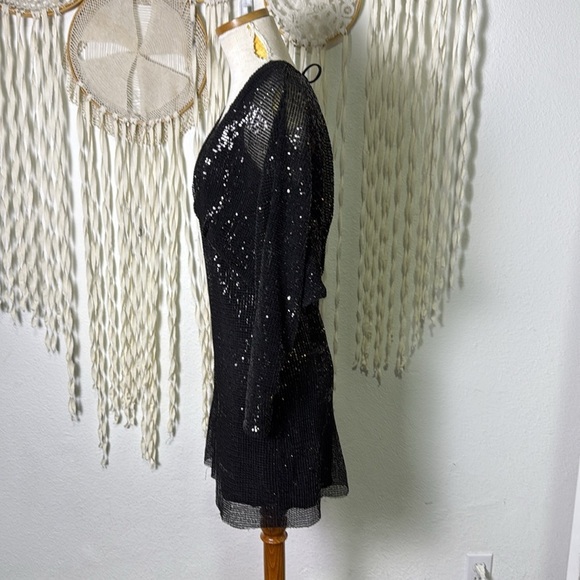 ASTR Black Dolman Sleeve Sequined Mini Dress with Open Back Size Small - Picture 13 of 16